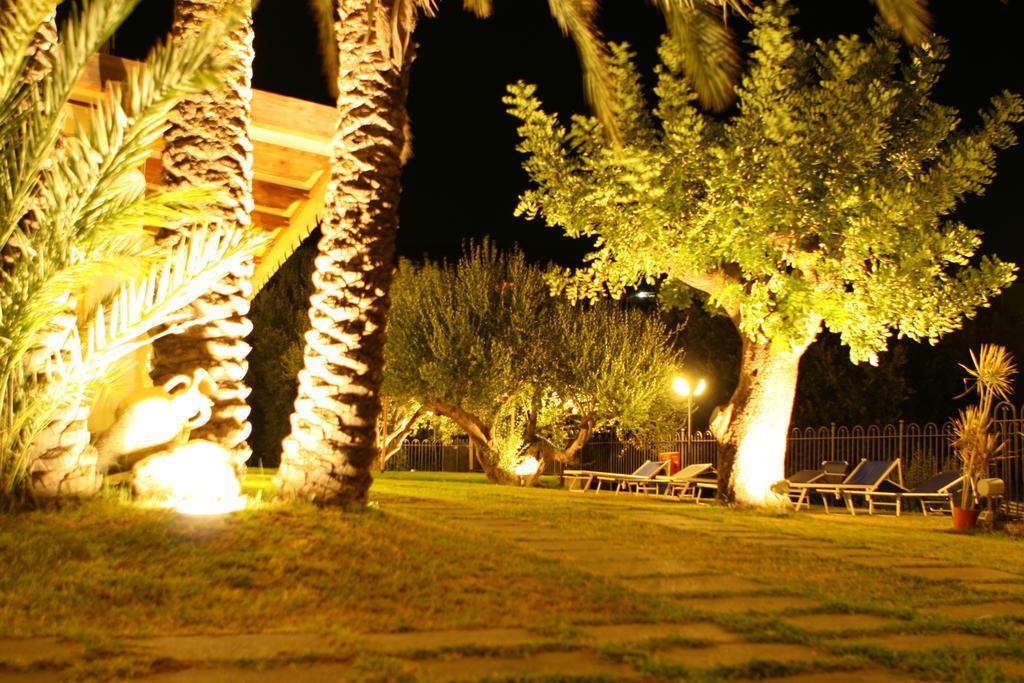 Villaggio Garden Park Marina di Camerota Ngoại thất bức ảnh